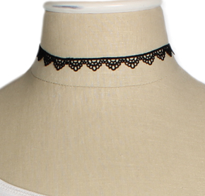 Thin Black Lace Choker Girl Intuitive