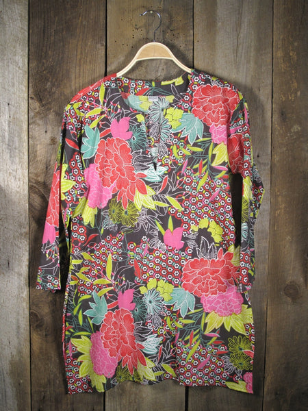 Tunic - Cotton Tunic Top in Bold Flowers - Girl Intuitive - Nusantara -