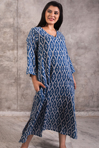 Lajita Cotton Caftan in Indigo L/XL / Navy Lajita Cotton Caftan in Indigo L/XL / Navy