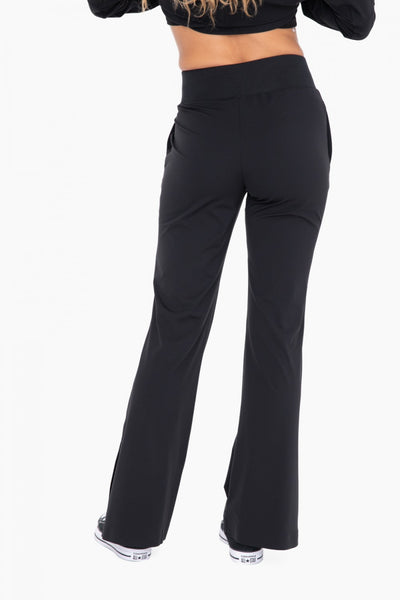 Mono B Graphene-Blend Wide Leg Active Pants