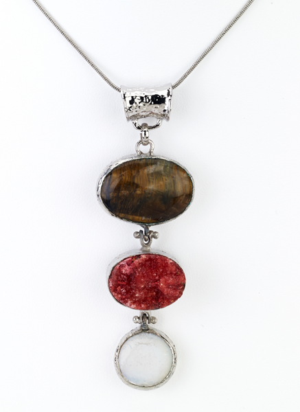 Necklace - Red Druzy Stone Pendant Necklace - Girl Intuitive - Island Imports -