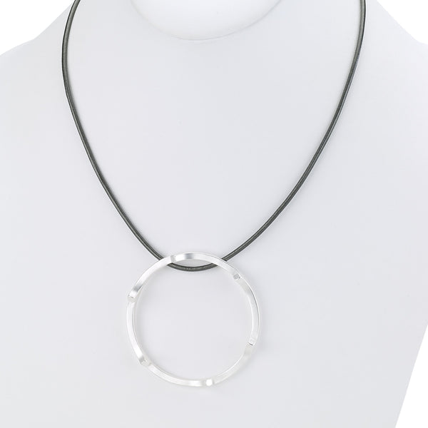 Necklace - Short Modern Necklace with Modern Ring - Girl Intuitive - Island Imports - 15" / Silver