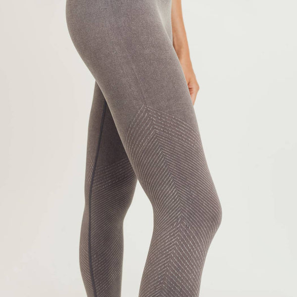 Leggings - Slanted Ribbing Seamless Mineral-Washed Highwaist Leggings - Girl Intuitive - Mono B -