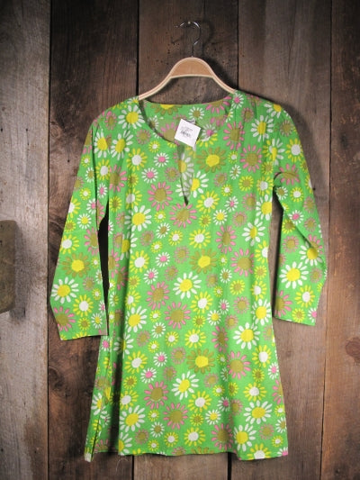 Tunic - Cotton Tunic Top Pretty Daisies Green - Girl Intuitive - Nusantara -