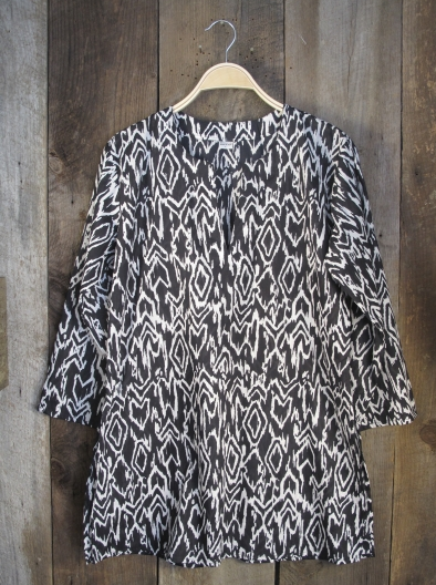 Tunic - Ikat Tunic - Black and White - Girl Intuitive - Nusantara -