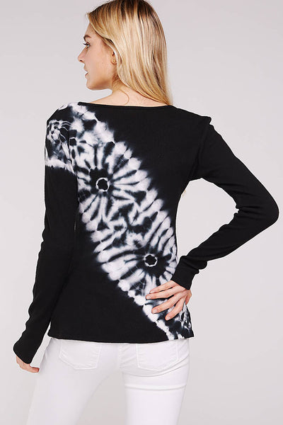 Top - Tie-Dye Black and White Thermal Sweater - Girl Intuitive - Urban X -